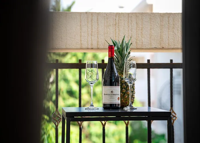 Delfin Apartments