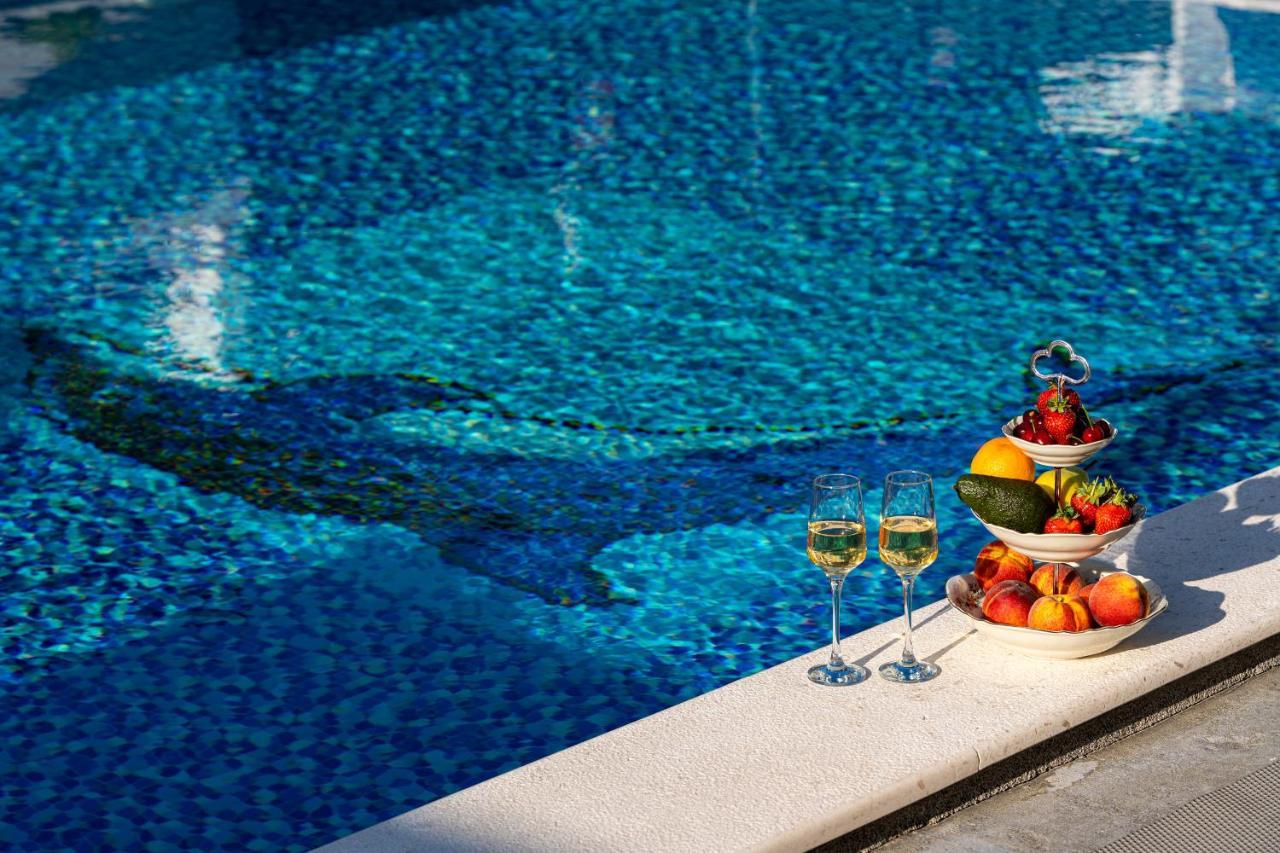 Delfin Appartement Sutomore