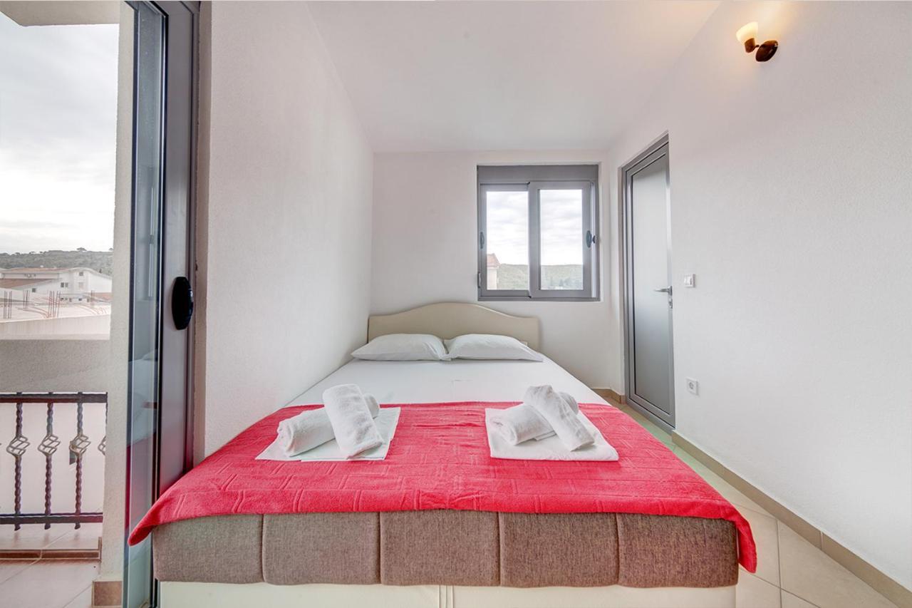 Apartment Delfin *